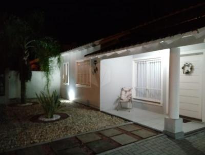 Casa para Venda, em Santa Cruz do Sul, bairro João Alves, 3 dormitórios, 4 banheiros, 1 suíte, 2 vagas
